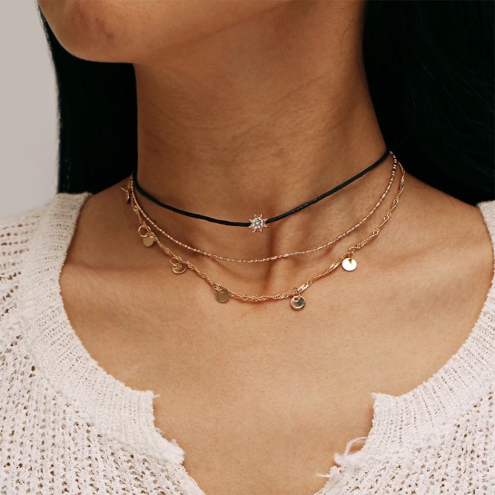 ⚜️[𝟯/$𝟮𝟴]⚜️3 Layered Gold Black Star Choker NEW - Picture 3 of 10